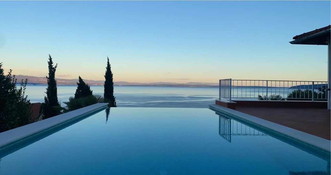 Villa Lovran - 150M To The Beach - Infinity Pool - Incredible Sea View - Fitness Room 외부 사진