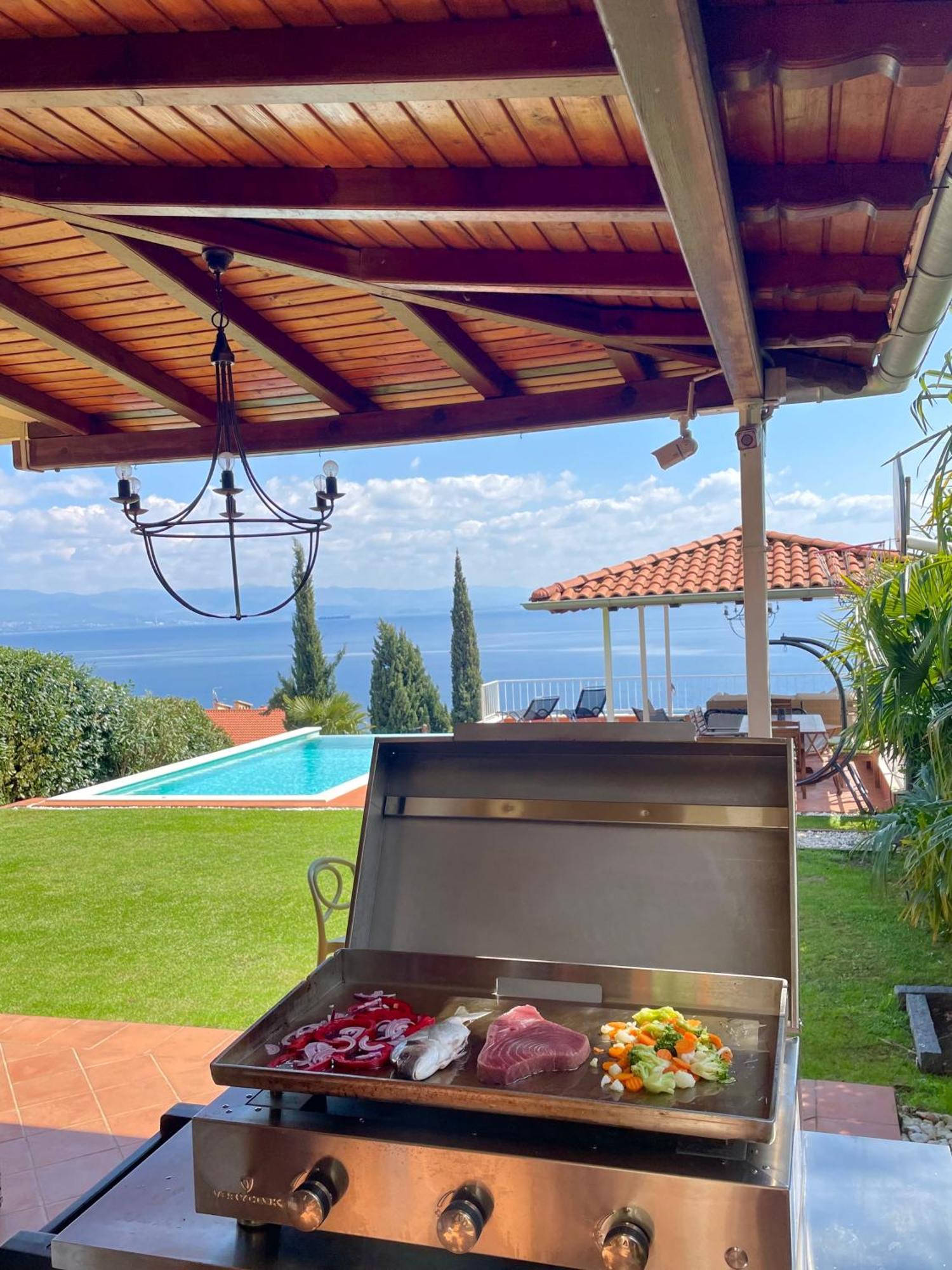 Villa Lovran - 150M To The Beach - Infinity Pool - Incredible Sea View - Fitness Room 외부 사진