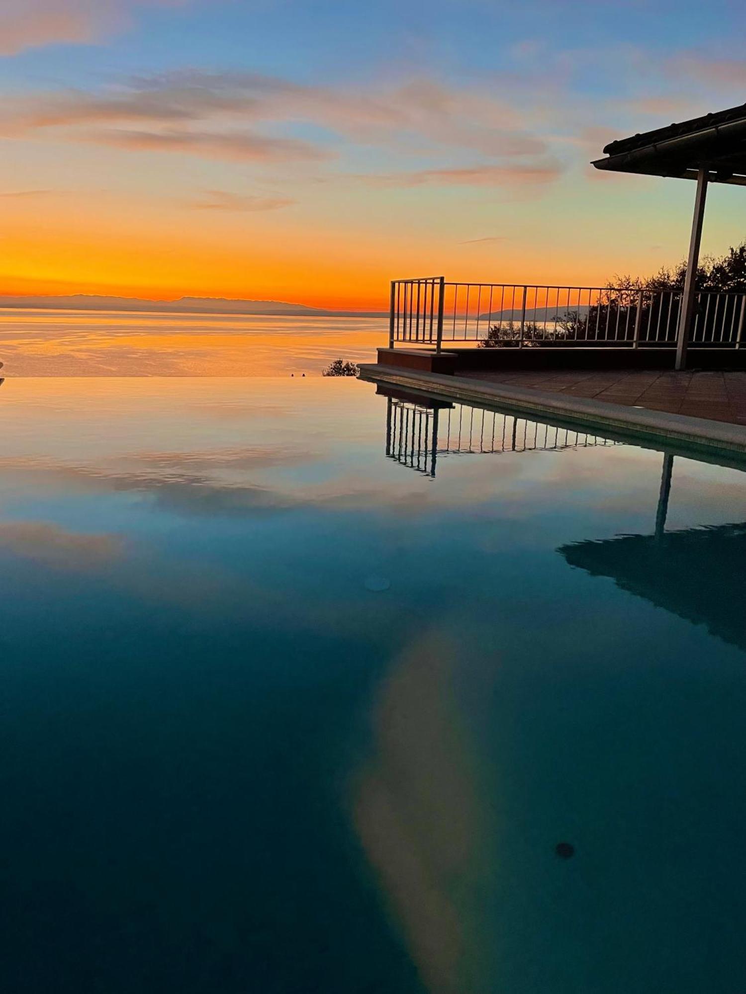 Villa Lovran - 150M To The Beach - Infinity Pool - Incredible Sea View - Fitness Room 외부 사진